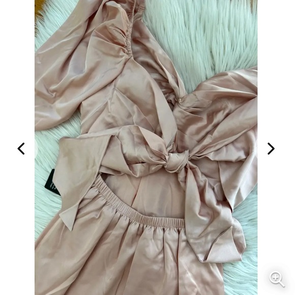 NWT EXPRESS Satin Twist Front Puff Sleeve Mini Dress - Picture 12 of 12